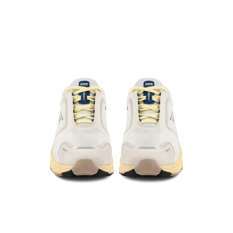 Chaussures Running Athletics ONE R